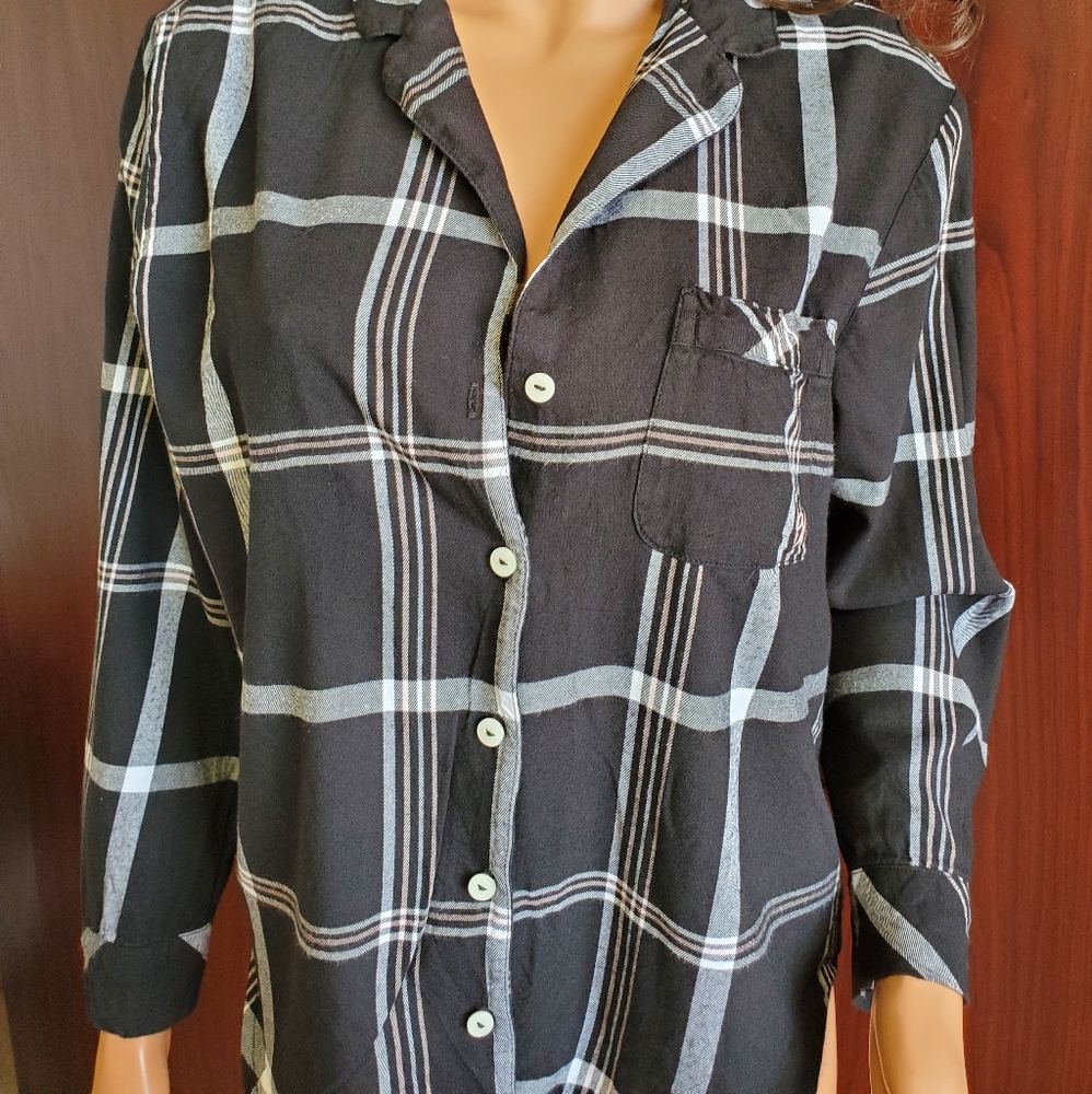 Victoria's Secret Plaid Long Sleeve Lounge Wear Shirt
